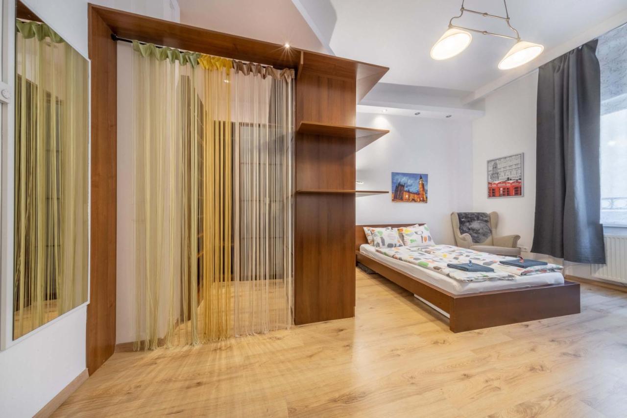 Anastasia 2 Bedrooms Apartment On Vaci Utca Budapest Exterior photo